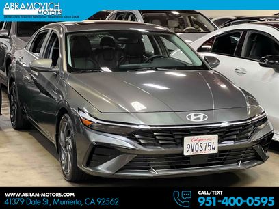 Used 2025 Hyundai Elantra Limited