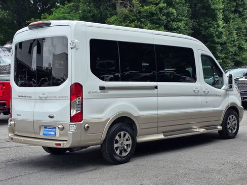 Used 2018 Ford Transit 250 148 Medium Roof w/ Exterior Upgrade Package RWD image 7