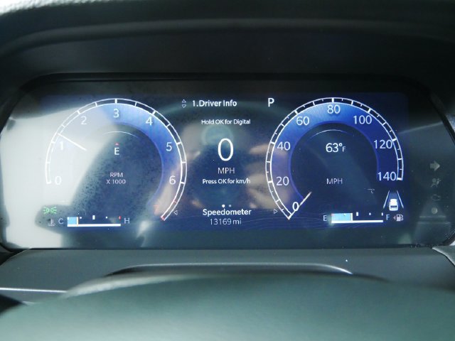 Used 2023 Jeep Grand Cherokee Altitude AWD/4WD image 33