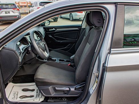Used 2019 Volkswagen Jetta S w/ Driver Assistance Package image 12