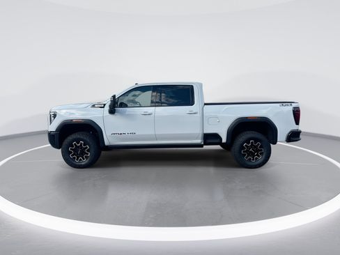Used 2025 GMC Sierra 2500 AT4X AWD/4WD image 6