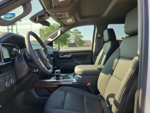 New 2026 Chevrolet Silverado 1500 RST AWD/4WD image 15