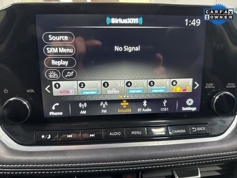 Used 2022 Nissan Rogue Platinum w/ Head-Up Display Package image 18