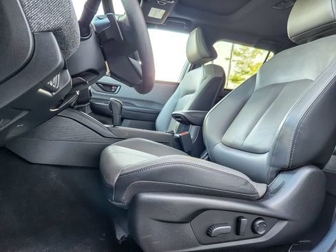 Certified 2026 Subaru Outback Limited AWD/4WD image 7