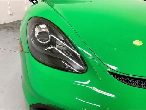 Used 2022 Porsche 718 Cayman GT4 image 29