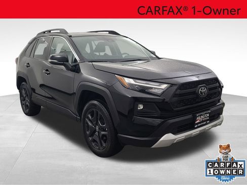 Used 2024 Toyota RAV4 Adventure image 2