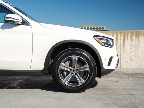 Used 2022 Mercedes-Benz GLC 300 4MATIC image 14