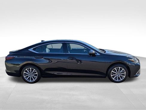 Used 2023 Lexus ES 350 FWD image 2