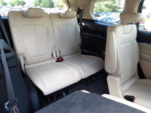 Used 2021 Jeep Grand Cherokee L Limited image 14