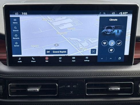 Certified 2023 Lincoln Nautilus Reserve AWD/4WD image 25