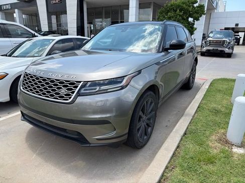 Used 2019 Land Rover Range Rover Velar S AWD/4WD image 2