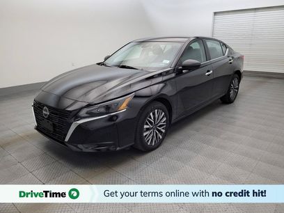 Used 2025 Nissan Altima 2.5 SV