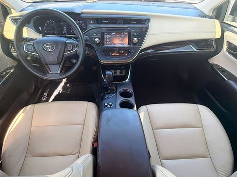 Used 2015 Toyota Avalon XLE Premium image 14