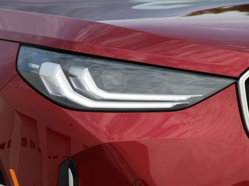 Certified 2025 BMW X3 xDrive30i w/ Premium Package image 5