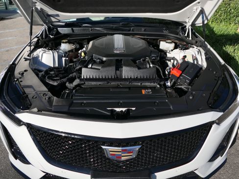 Certified 2023 Cadillac CT5 V w/ Premium Package image 30