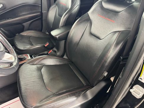 Used 2018 Jeep Compass Trailhawk w/ Leather Interior Group image 35