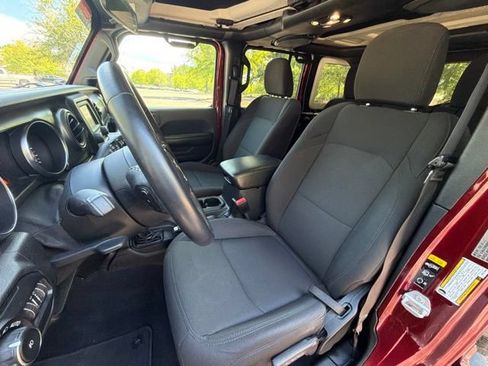Used 2021 Jeep Wrangler Unlimited Sport AWD/4WD image 10