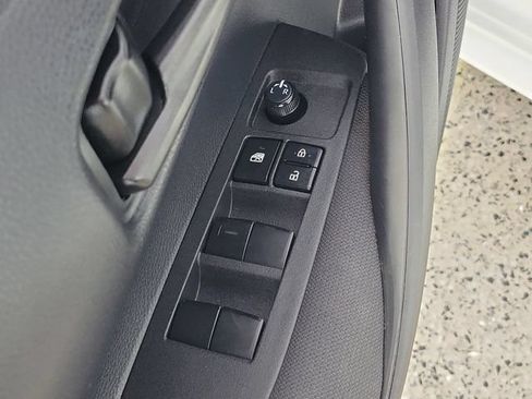 Used 2024 Toyota Corolla LE FWD image 22