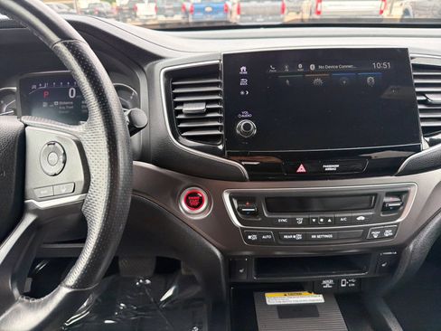 Used 2023 Honda Passport EX-L image 27