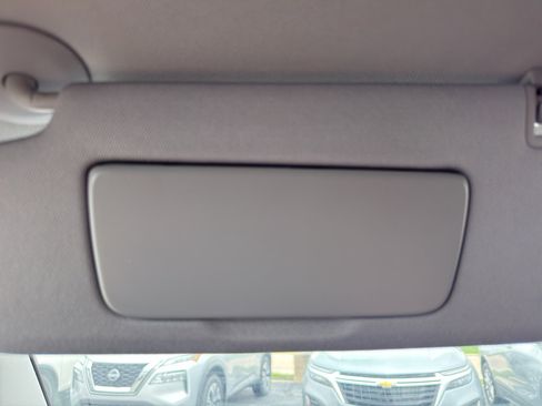 Certified 2020 Chevrolet Equinox LT AWD/4WD image 24