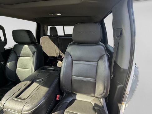 Used 2020 GMC Sierra 3500 Denali w/ Denali Ultimate Package AWD/4WD image 22