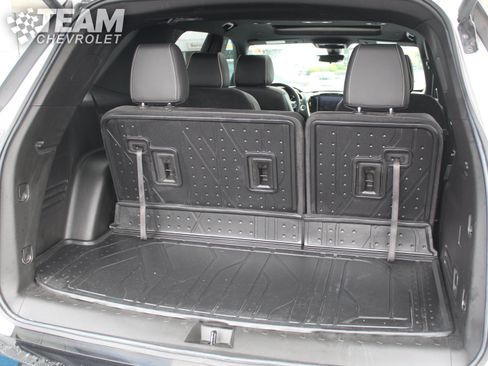 Used 2022 Chevrolet Traverse Premier w/ Redline Edition AWD/4WD image 34