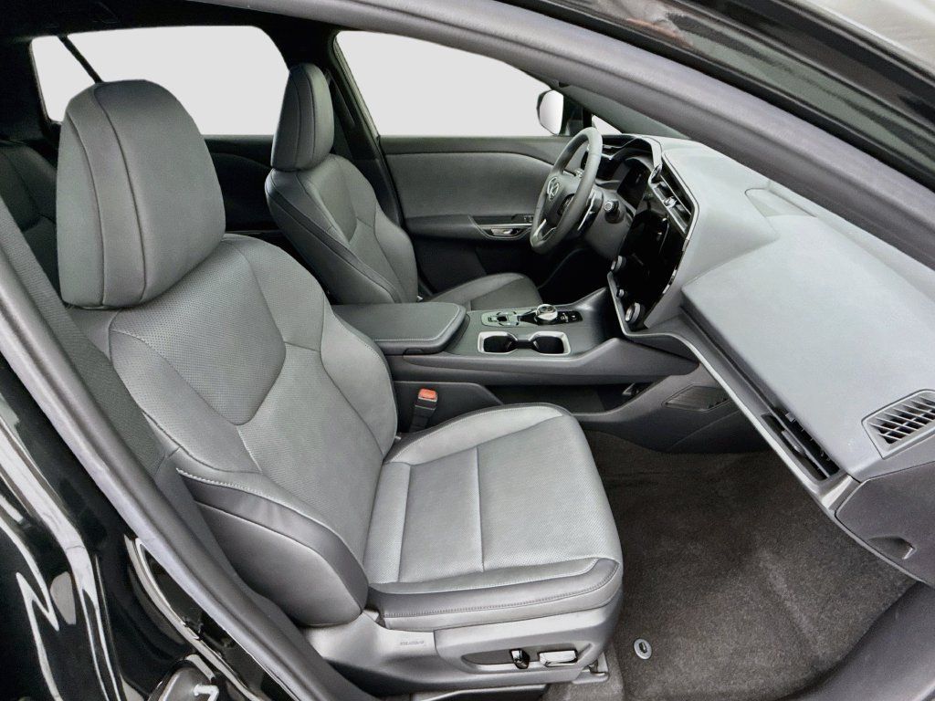Used 2026 Lexus RZ 350e 2WD w/ Accessory Package (Z1) image 19