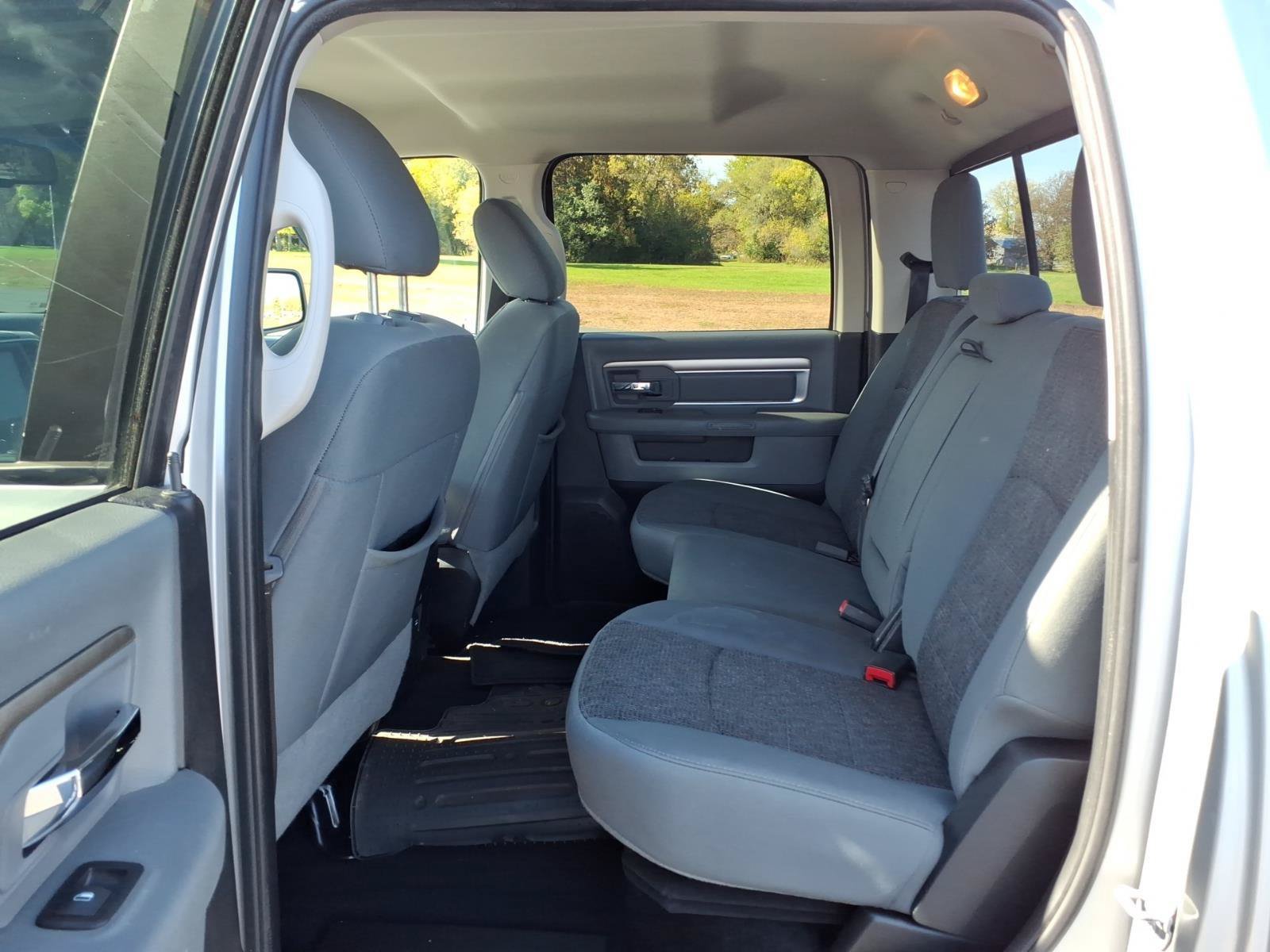 Used 2016 RAM 1500 Big Horn AWD/4WD image 11