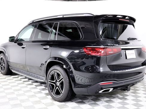 Used 2026 Mercedes-Benz GLS 450 4MATIC image 5