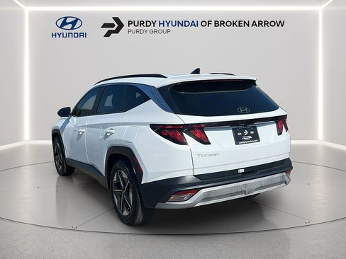 Certified 2025 Hyundai Tucson SEL FWD image 7