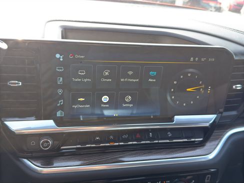 Used 2024 Chevrolet Silverado 1500 LT image 21