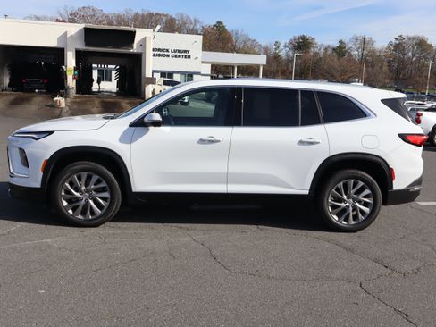 Used 2026 Buick Enclave Preferred w/ LPO, Floor Liner Package image 7