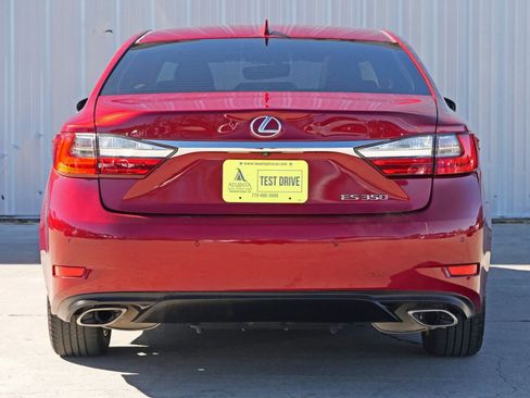 Used 2016 Lexus ES 350 Premium w/ Navigation System Package image 9