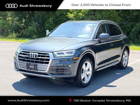 Used 2019 Audi Q5 Premium w/ Premium Plus Package AWD/4WD image 1