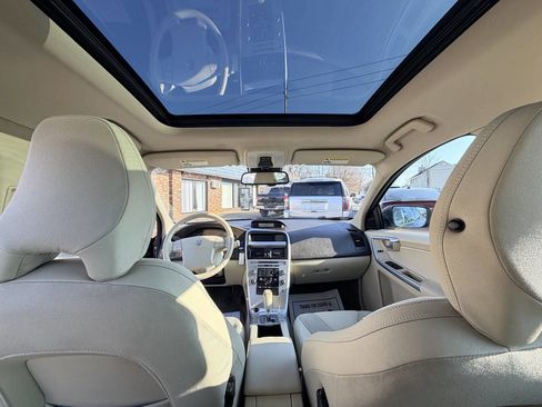 Used 2010 Volvo XC60 3.2 image 21