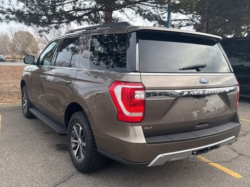 Used 2019 Ford Expedition XLT w/ Equipment Group 201A image 2