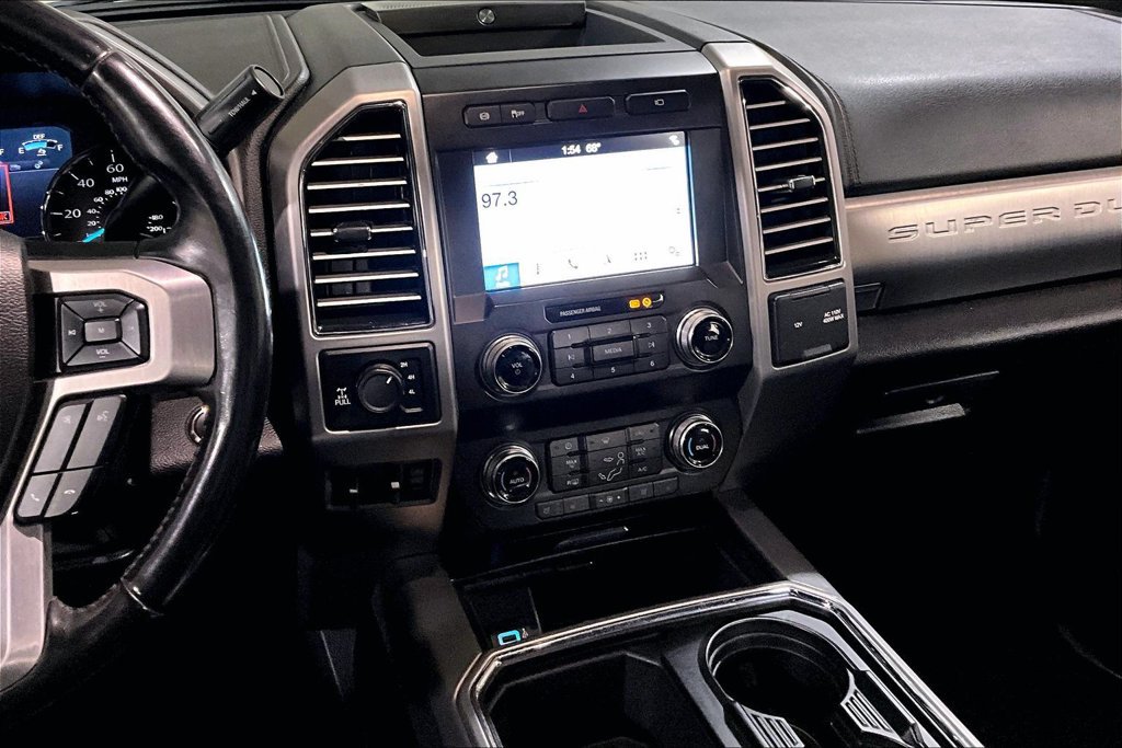 Used 2019 Ford F350 Platinum w/ Snow Plow Prep Package AWD/4WD image 29