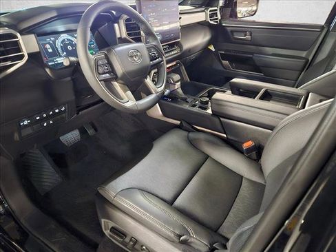 Used 2025 Toyota Tundra Limited image 9