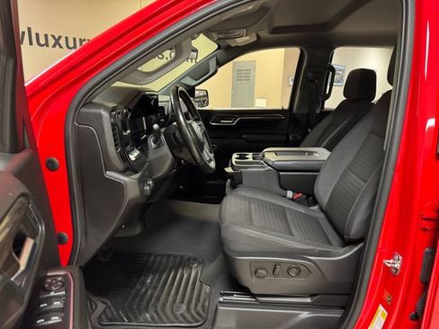 Used 2024 Chevrolet Silverado 1500 LT AWD/4WD image 8