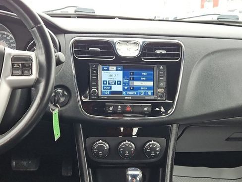 Used 2012 Chrysler 200 Touring w/ Cold Weather Group image 18