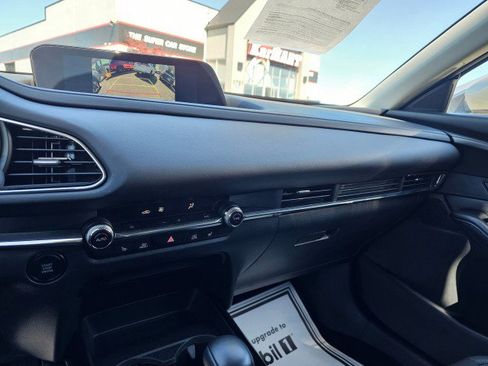 Used 2022 MAZDA CX-30 AWD 2.5 S w/ Preferred Package image 40