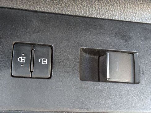 Certified 2021 Toyota Highlander Platinum AWD/4WD image 34