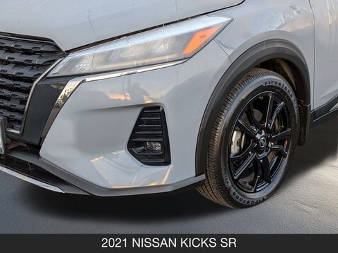 Certified 2021 Nissan Kicks SR w/ SR Premium Package image 11