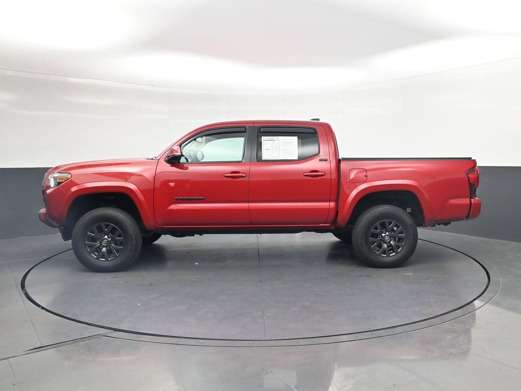 Used 2022 Toyota Tacoma SR5 w/ Technology Package RWD image 11