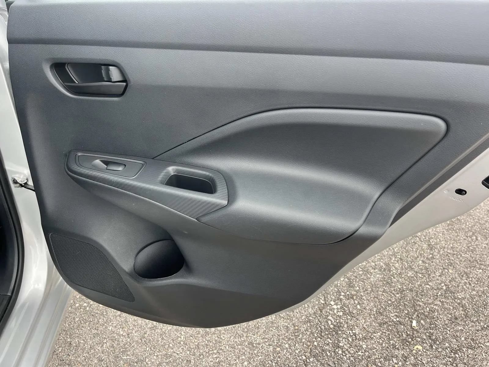 Used 2025 Nissan Versa S w/ Trunk Package FWD image 18