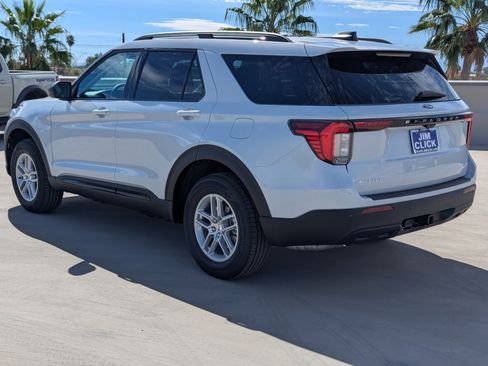 New 2026 Ford Explorer Active image 4