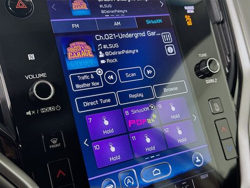 Used 2022 Subaru Outback Premium image 21