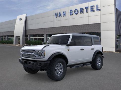 New 2025 Ford Bronco Badlands image 26