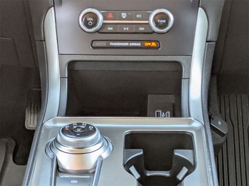 Used 2022 Ford Edge SEL w/ Convenience Package image 22