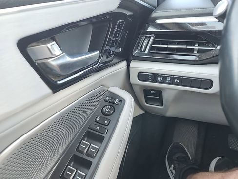 Used 2023 Acura MDX SH-AWD w/ Technology Package image 21